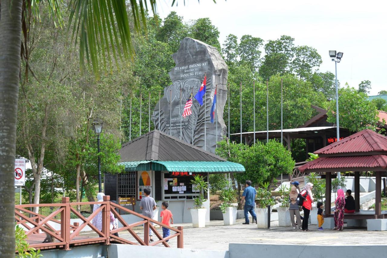 Pulai Spring Resort Kampung Kangkar Pulai Luaran gambar